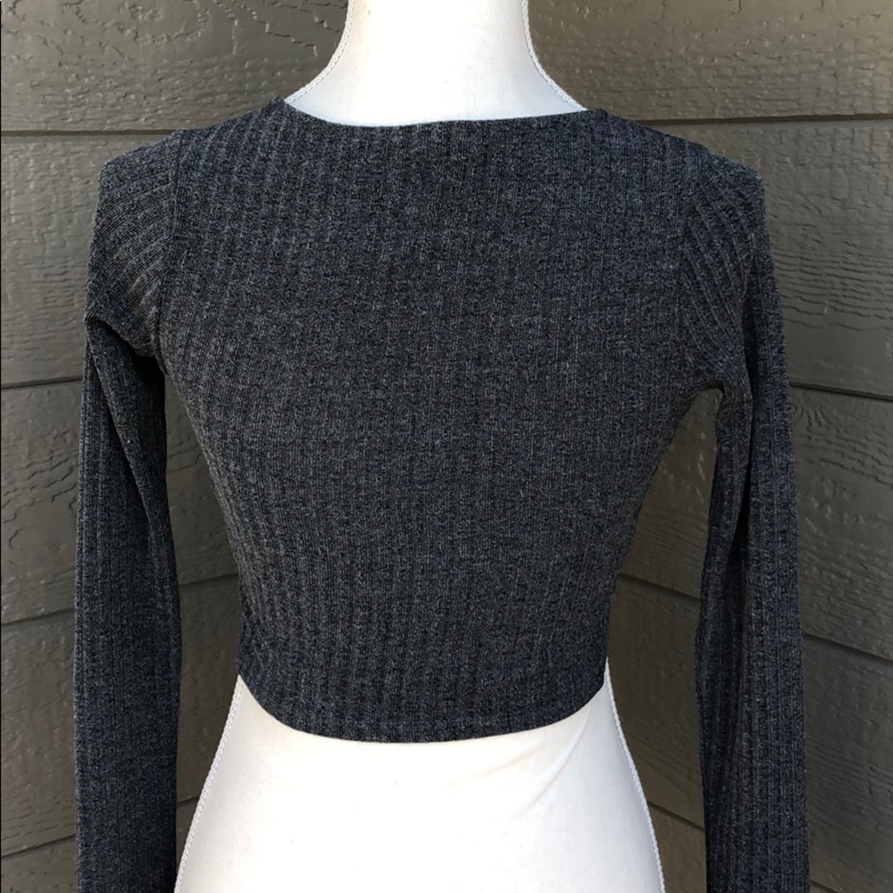 Last One! Bear Dance Gray Long Sleeve Crop Top - Picture 3 of 4